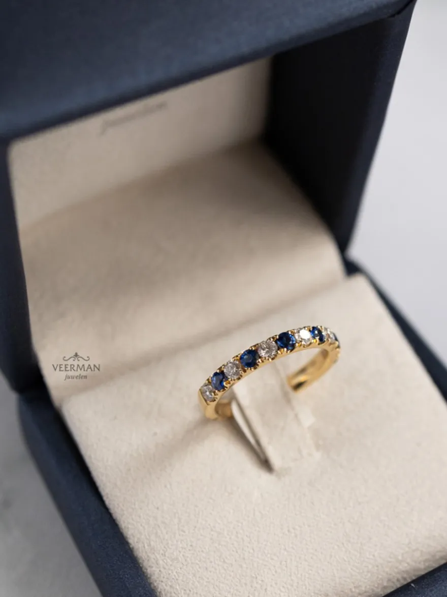 Geelgouden alliance ring met diamant en saffier + Luxe cadeau